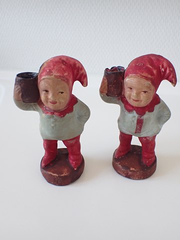 Et par tidlige bornholmske gipsnisser.